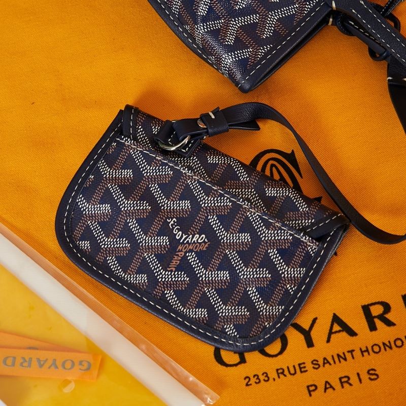 Goyard Shopping Bags